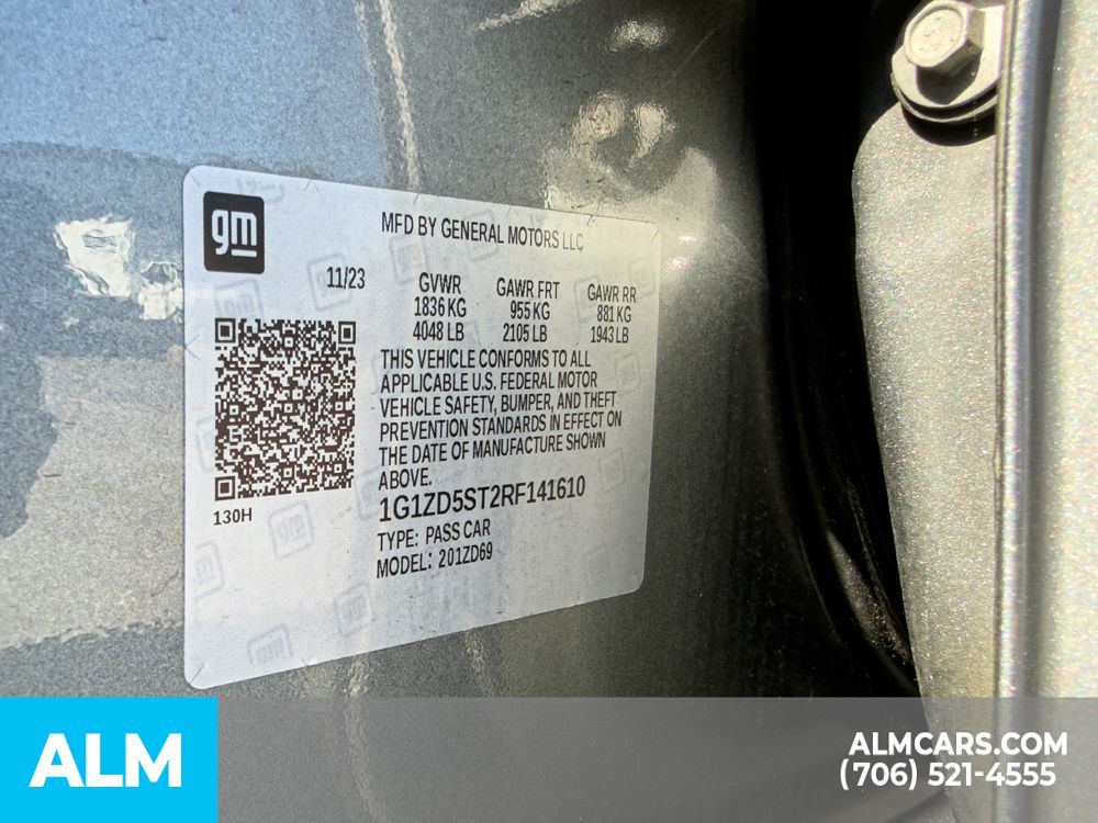 Used 2024 Gray Chevrolet LT image 24