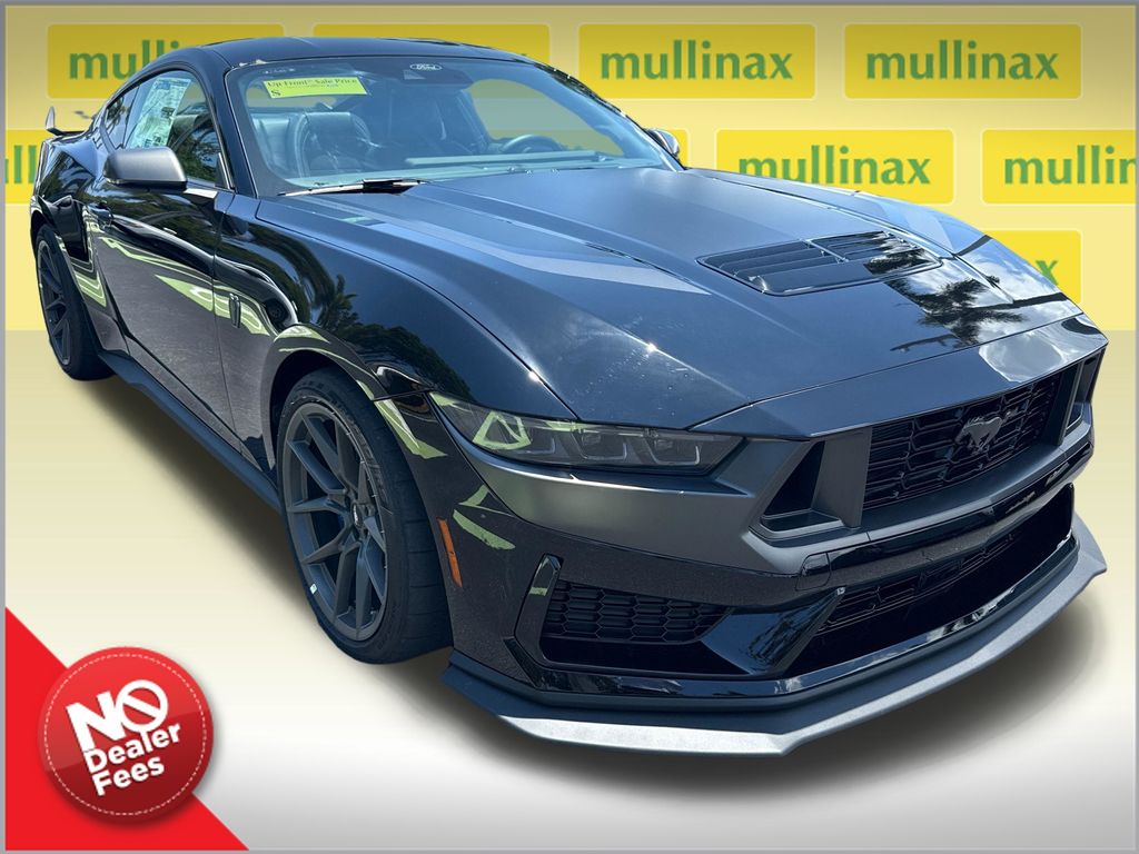 2026 Ford Mustang Dark Horse
