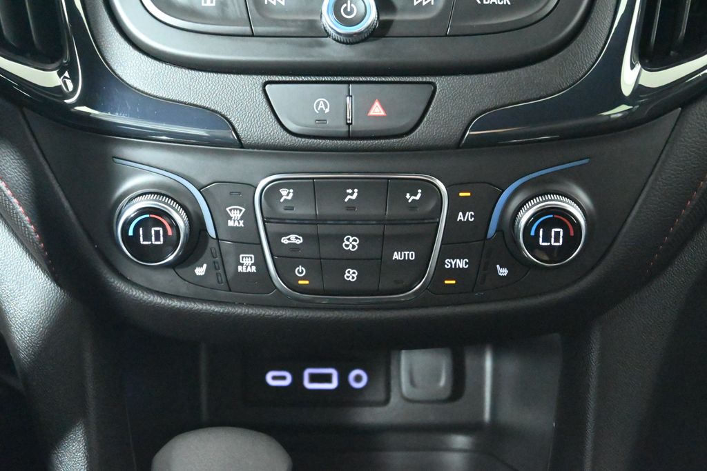 Thumbnail: 2022 Chevrolet Equinox - 23