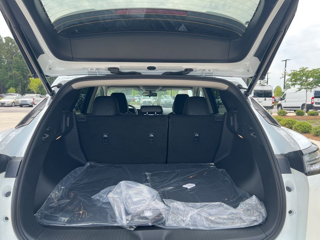 2025 Everest White Pearl Tricoat Nissan Murano SV AWD SUV