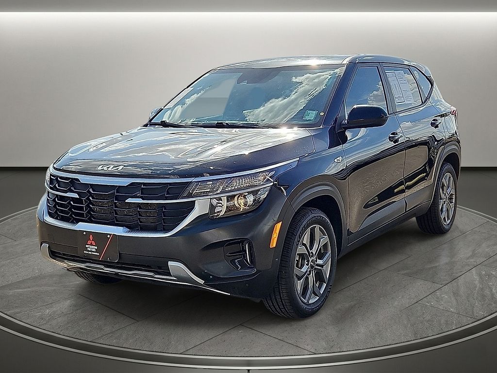 2024 Kia Seltos LX AWD