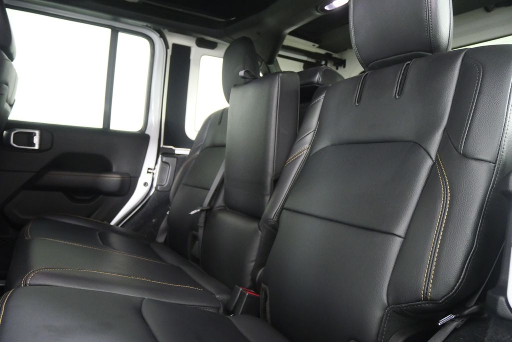 Thumbnail: 2024 Jeep Wrangler - 15