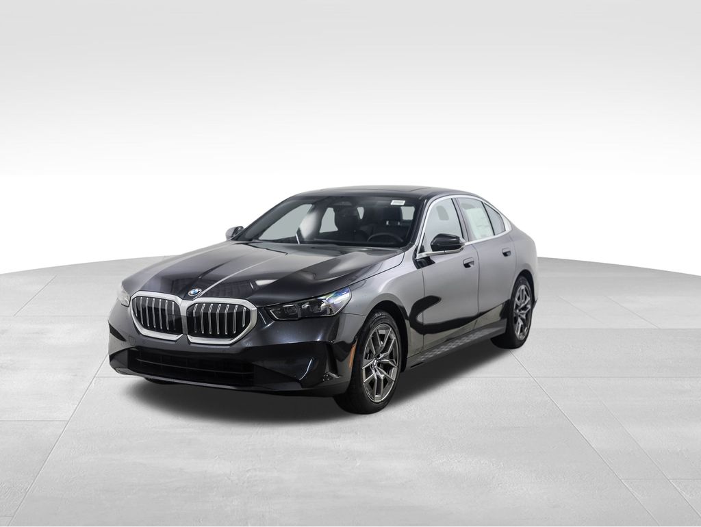 Thumbnail: 2026 BMW 5 Series - 1