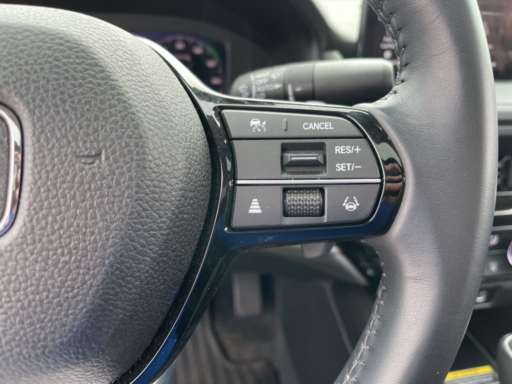 Thumbnail: 2023 Honda Accord - 22