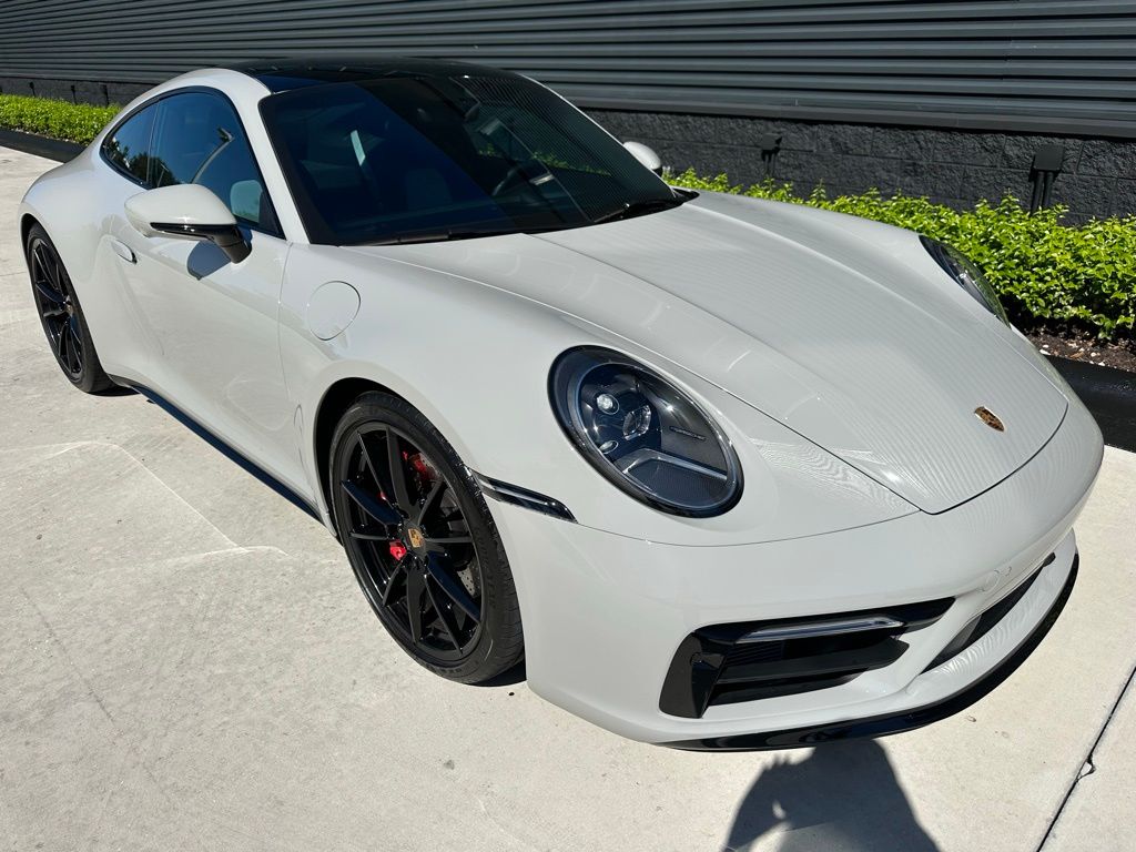Thumbnail: 2024 Porsche 911 - 22