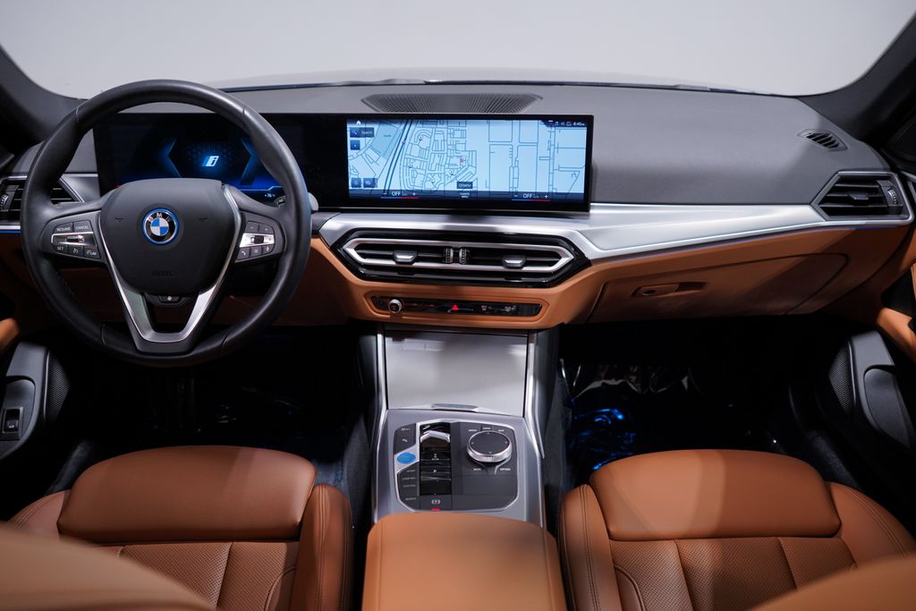 Thumbnail: 2023 BMW i4 - 13