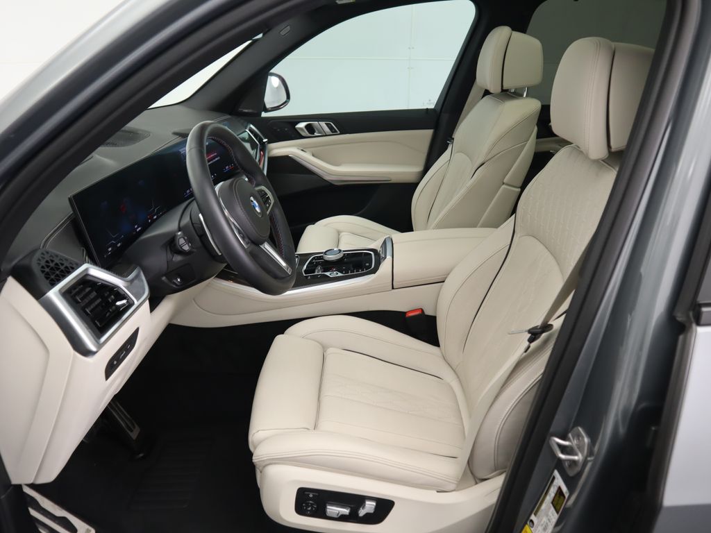 2024 BMW X5 M60i 20