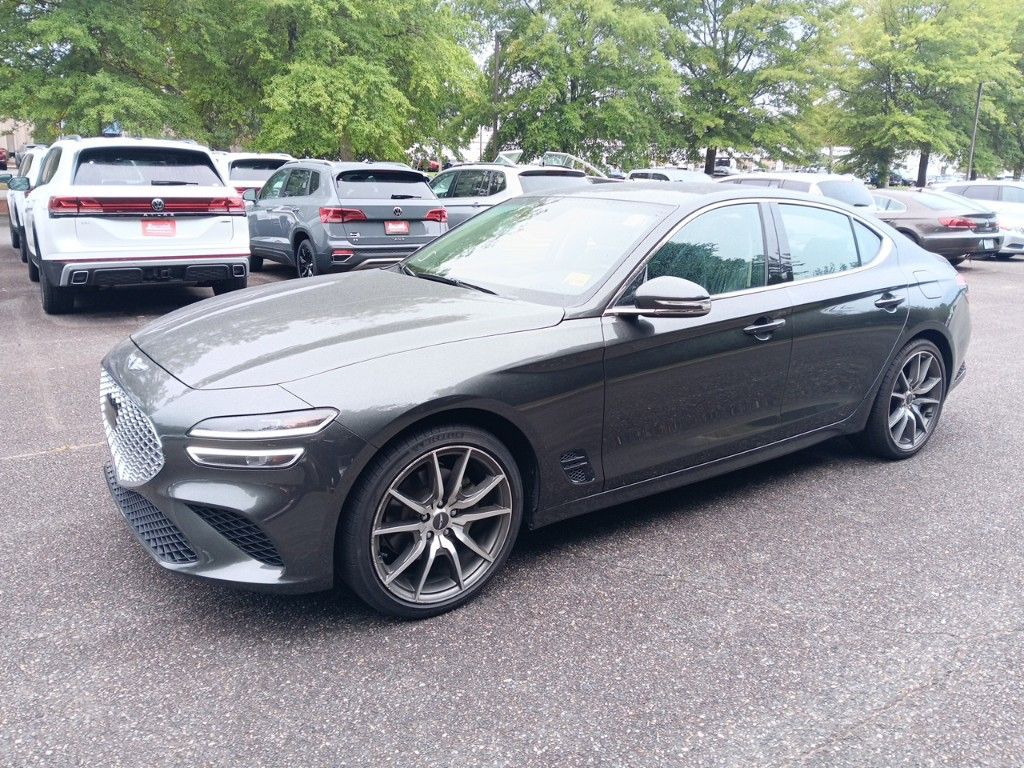 2023 Genesis G70 2.0T 2