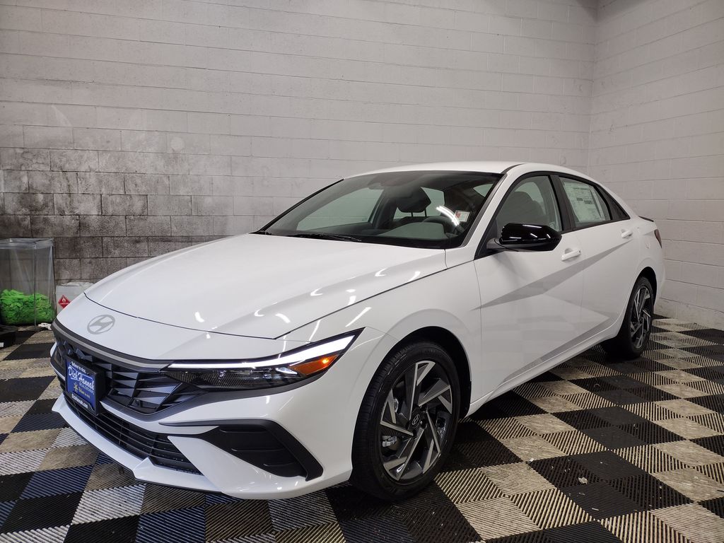 2025 Hyundai Elantra SEL Sport