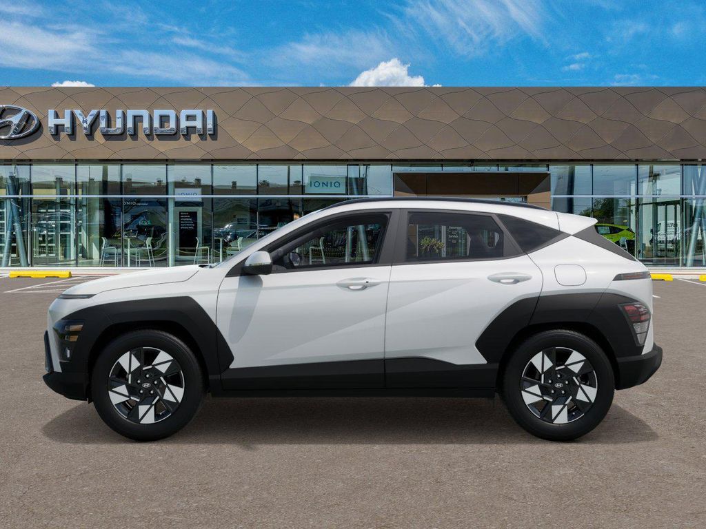 2025 Hyundai Kona SEL 3