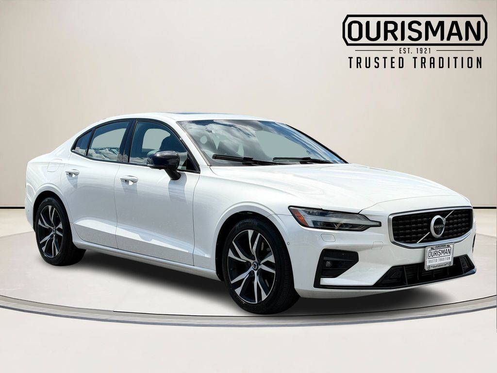Crystal White Pearl Metallic 2019 Volvo S60 T5 R-Design FWD Sedan Front-Wheel Drive Automatic