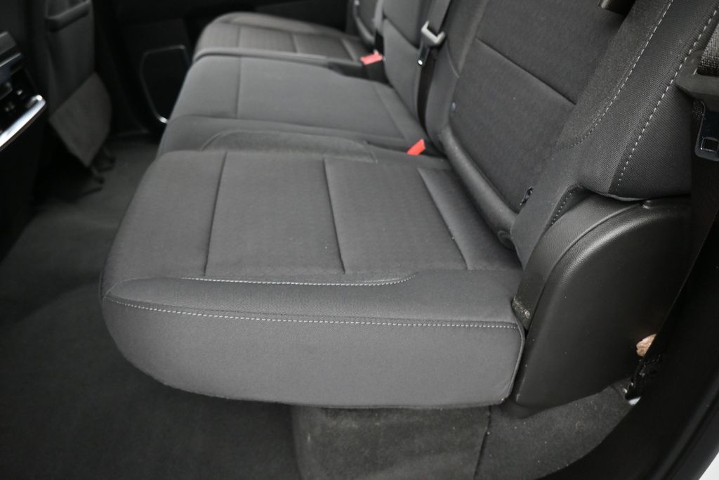 Used 2023 Summit White GMC Elevation image 32