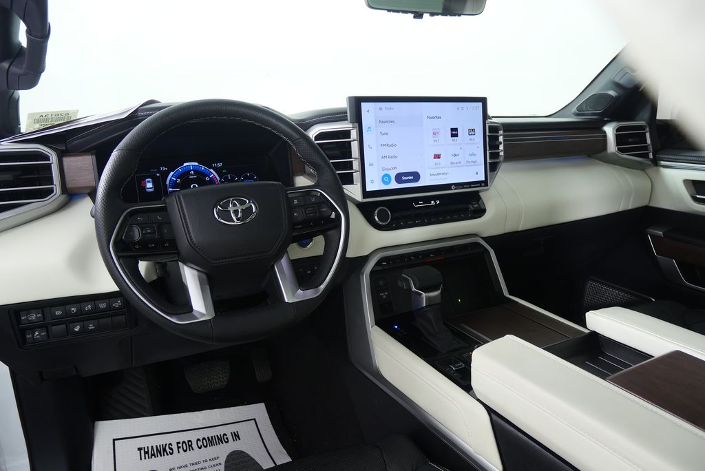 Thumbnail: 2023 Toyota Sequoia - 22