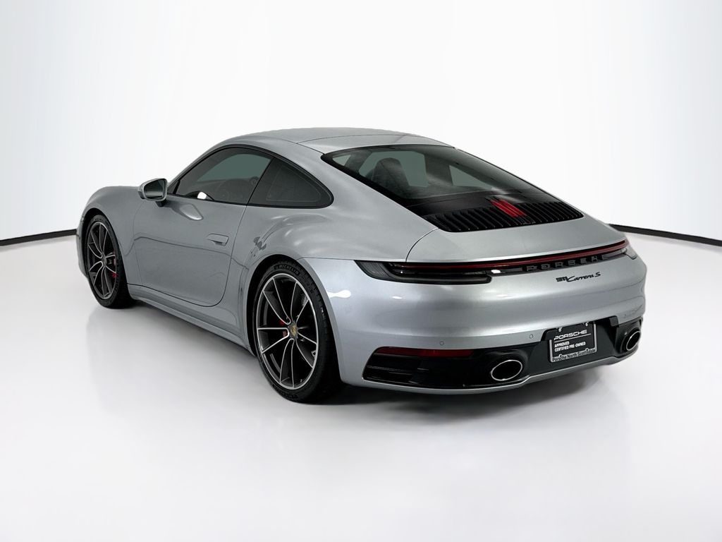 Thumbnail: 2020 Porsche 911 - 3