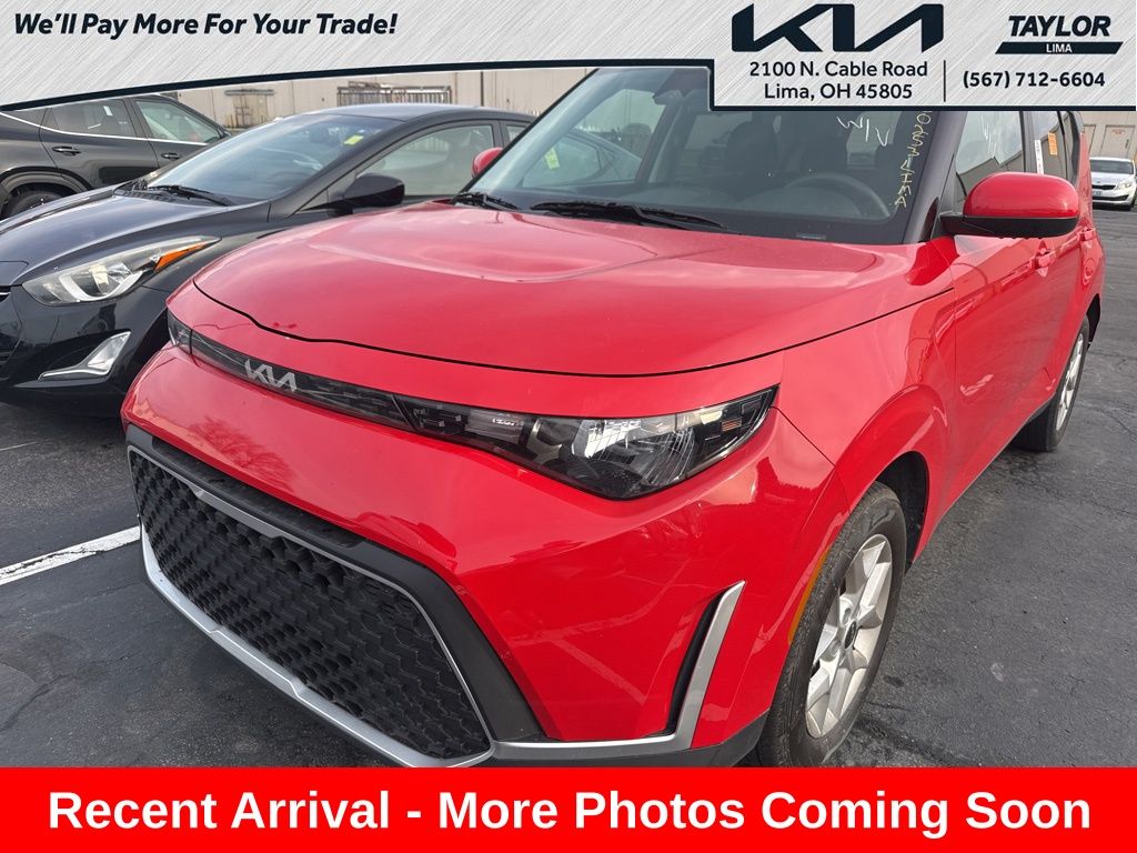 Inferno Red 2024 Kia Soul LX FWD SUV / Crossover Front-Wheel Drive Continuously Variable Transmission