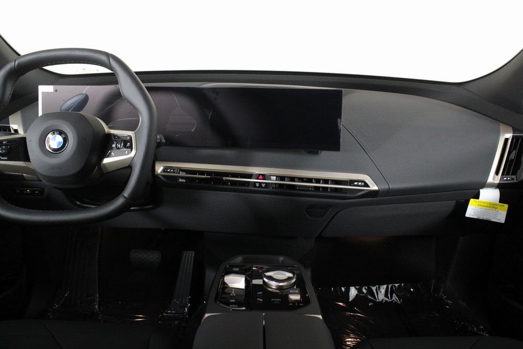 Thumbnail: 2026 BMW iX - 4