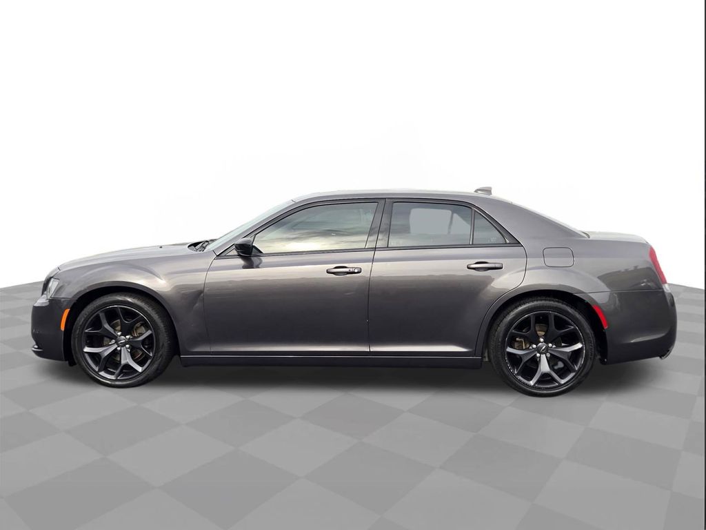 2021 Chrysler 300 Touring Gray at Texan Dodge Chrysler Jeep Ram