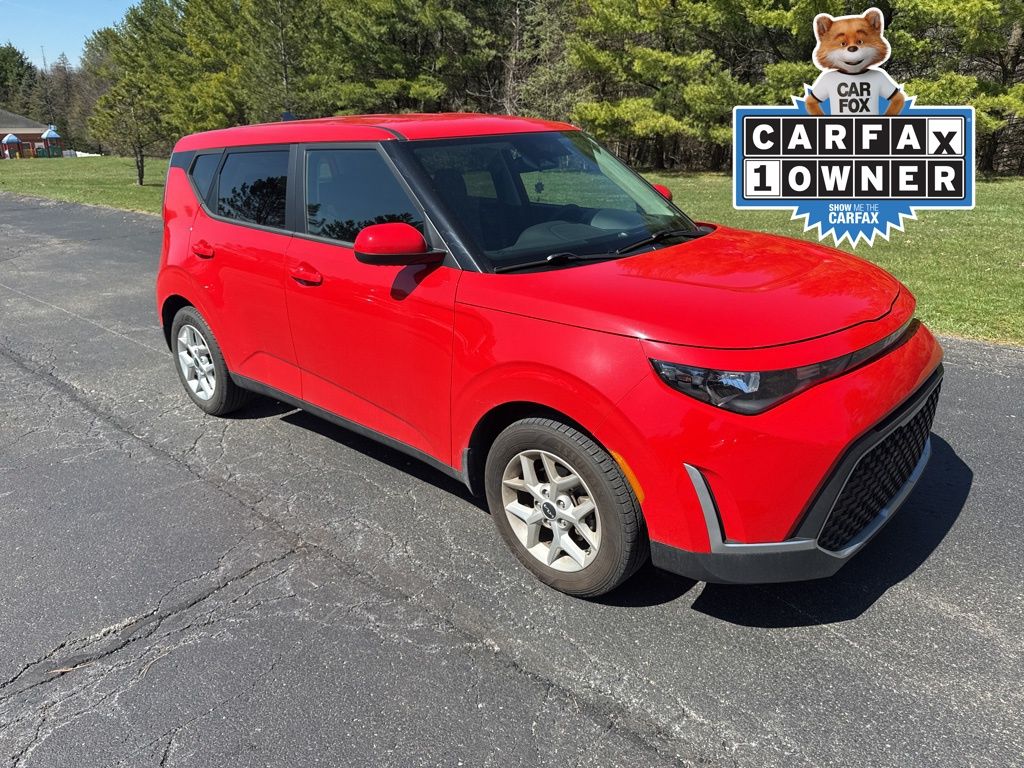 2023 Kia Soul LX FWD