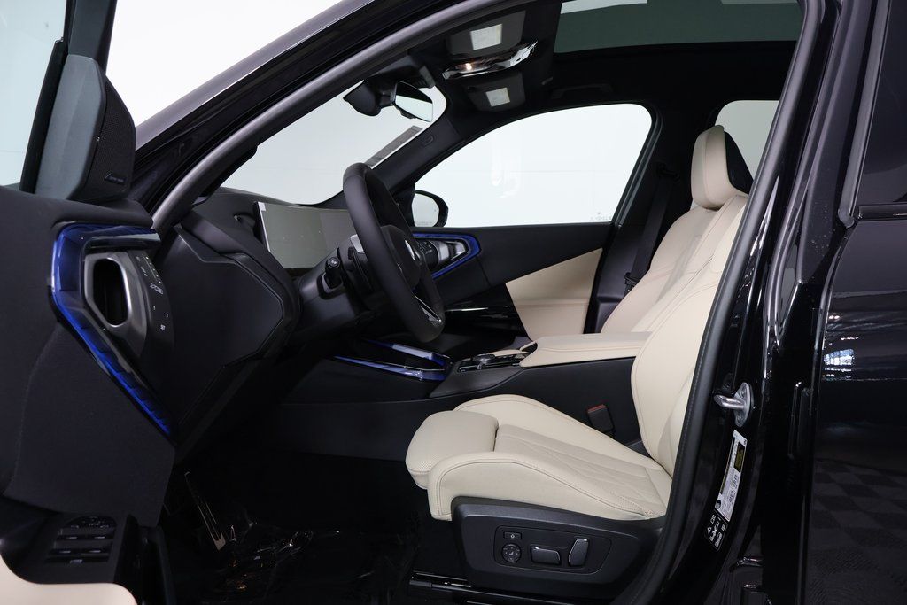 Thumbnail: 2026 BMW X3 - 5