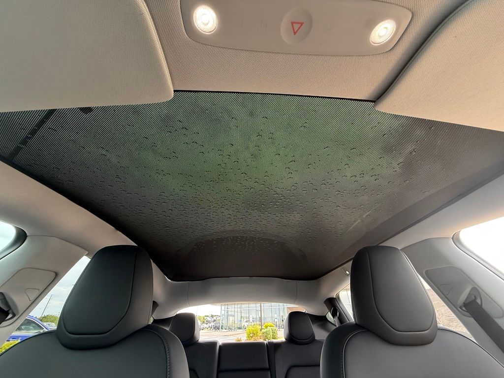 Thumbnail: 2026 Tesla Model Y - 25