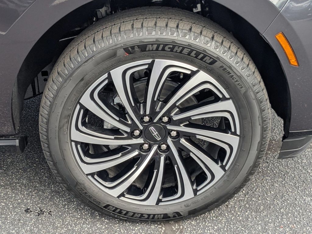 2025 Lincoln Navigator Black Label L