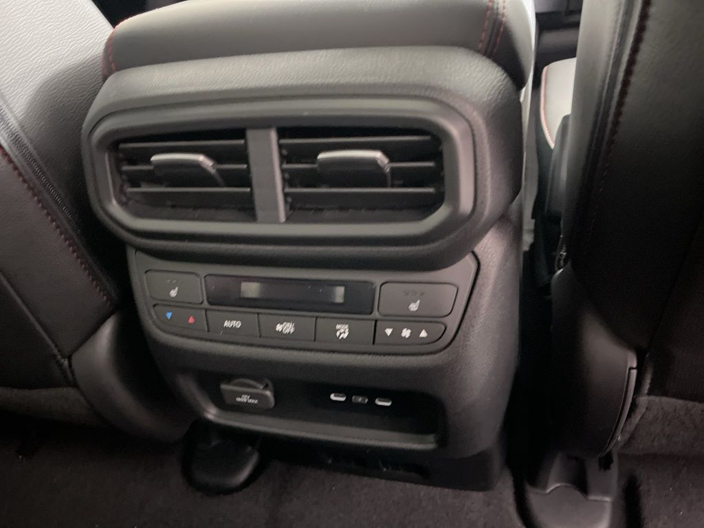 Thumbnail: 2026 Honda Ridgeline - 17