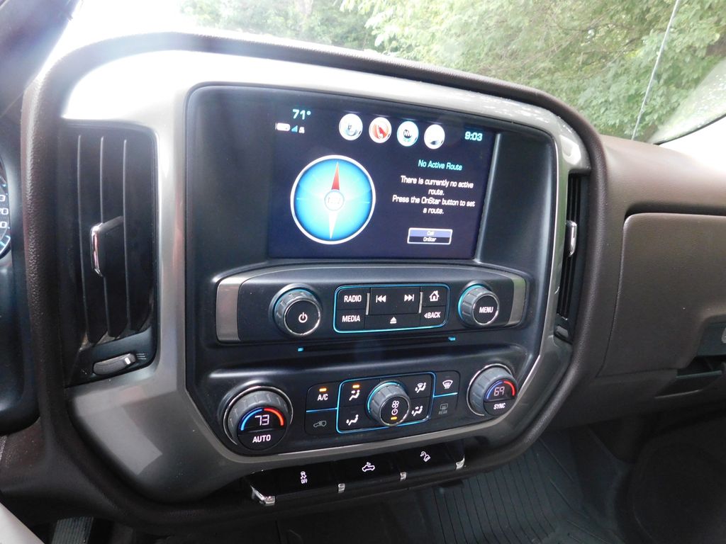 Thumbnail: 2018 Chevrolet Silverado 1500 - 9