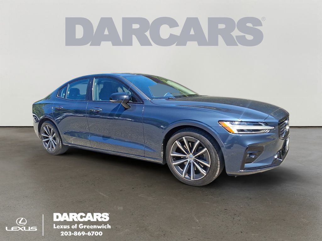 Denim Blue Metallic 2021 Volvo S60 T5 Momentum AWD Sedan All-Wheel Drive Automatic