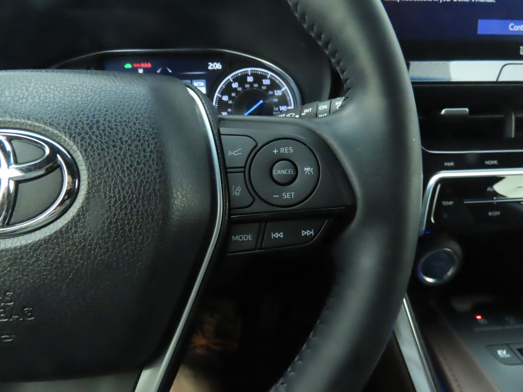 2021 Toyota Venza Limited 12