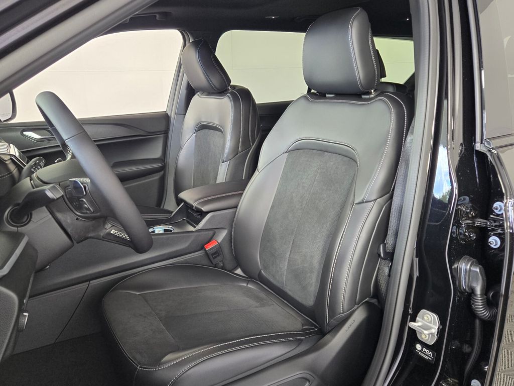 new 2025 Jeep Grand Cherokee L car, priced at $34,375