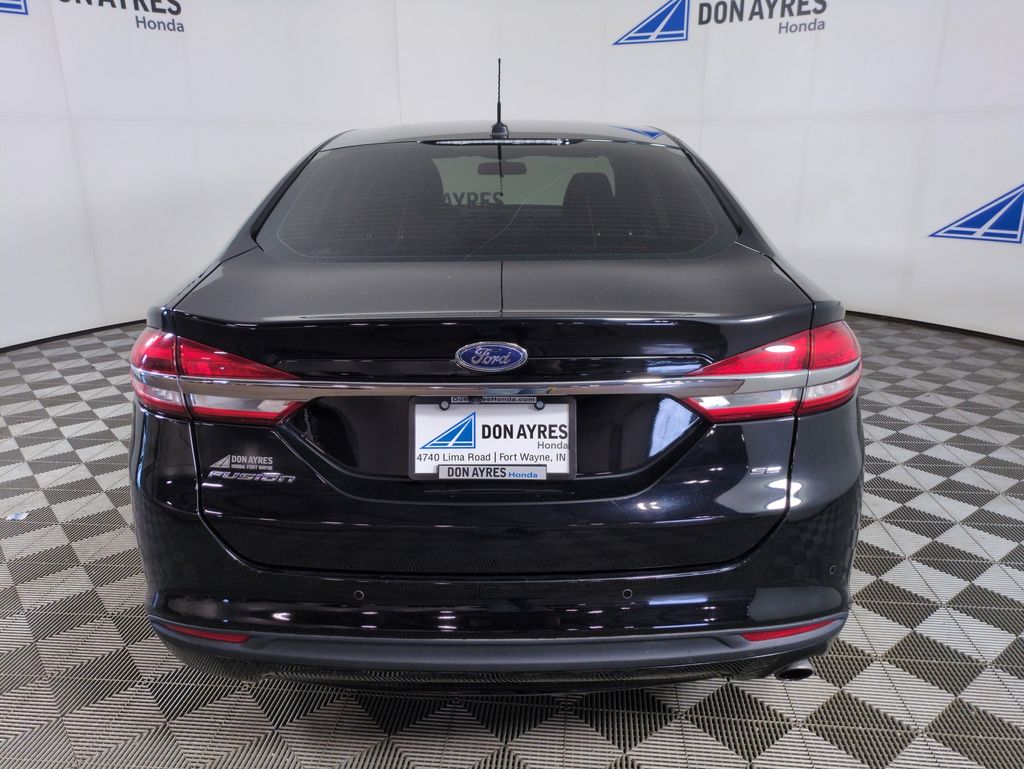 Used 2018 Ford Fusion SE For Sale in Fort Wayne, IN