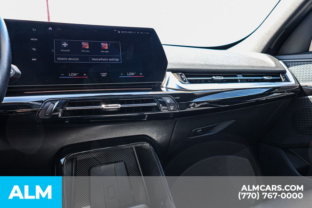 Used 2023 Black BMW xDrive28i image 41