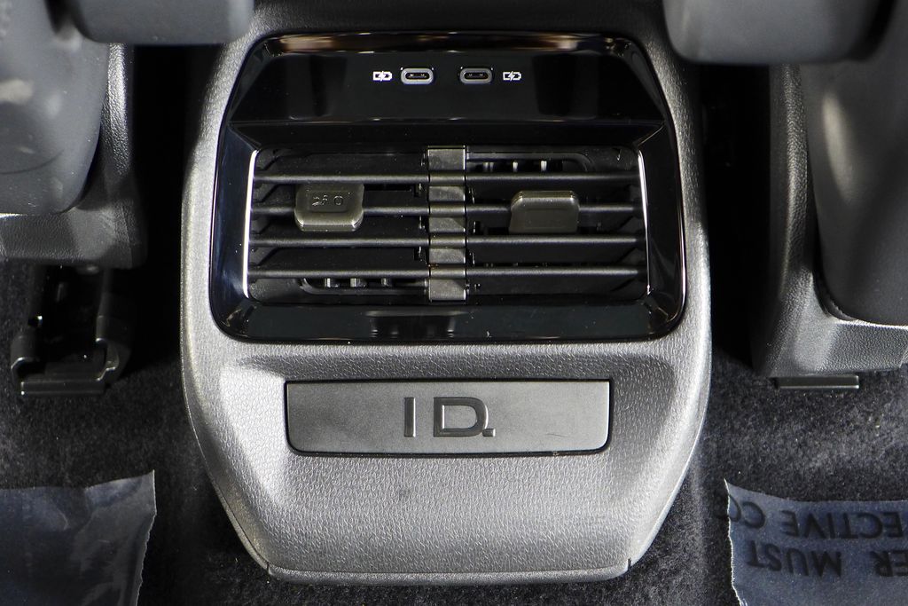 Thumbnail: 2022 Volkswagen ID.4 - 24