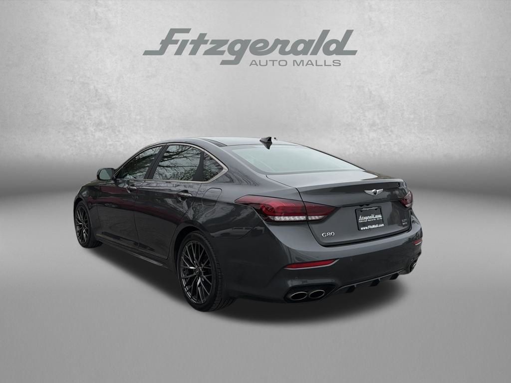 View vehicle photo 6