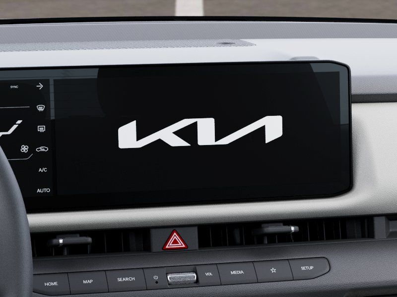 2027 Snow White Pearl Kia Seltos S AWD SUV