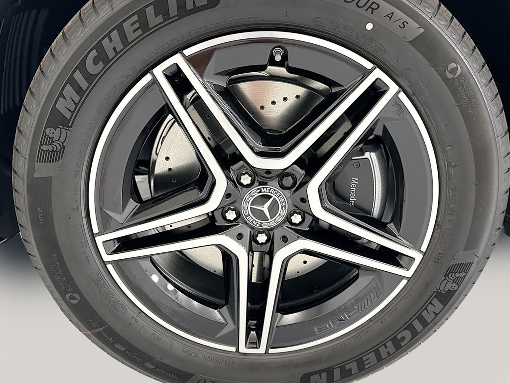 Thumbnail: 2026 Mercedes-Benz GLE - 29