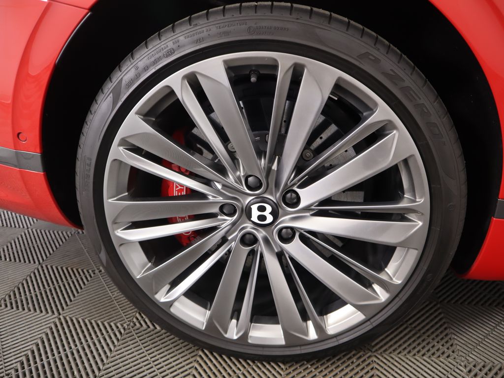 Thumbnail: 2024 Bentley Continental - 31