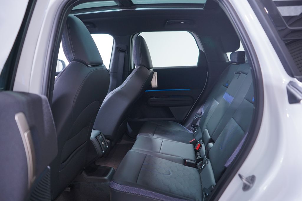 Thumbnail: 2026 MINI Cooper Countryman - 9