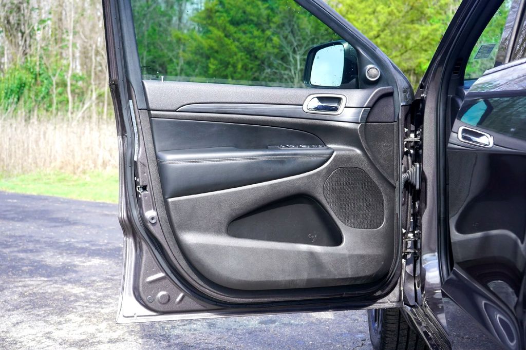 Used Car 2019 Jeep Grand Cherokee  Altitude For Sale Under $20,000 In Taylor, Texas