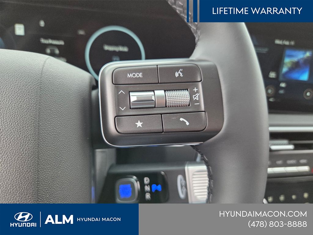 New 2026 White Hyundai SEL Premium image 27