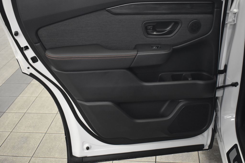 Thumbnail: 2026 Honda Passport - 21