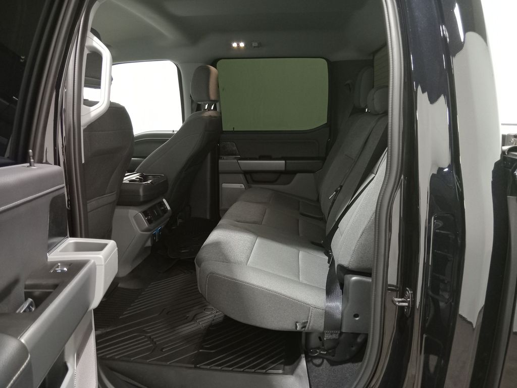 2024 Ford F-150 Lightning Flash