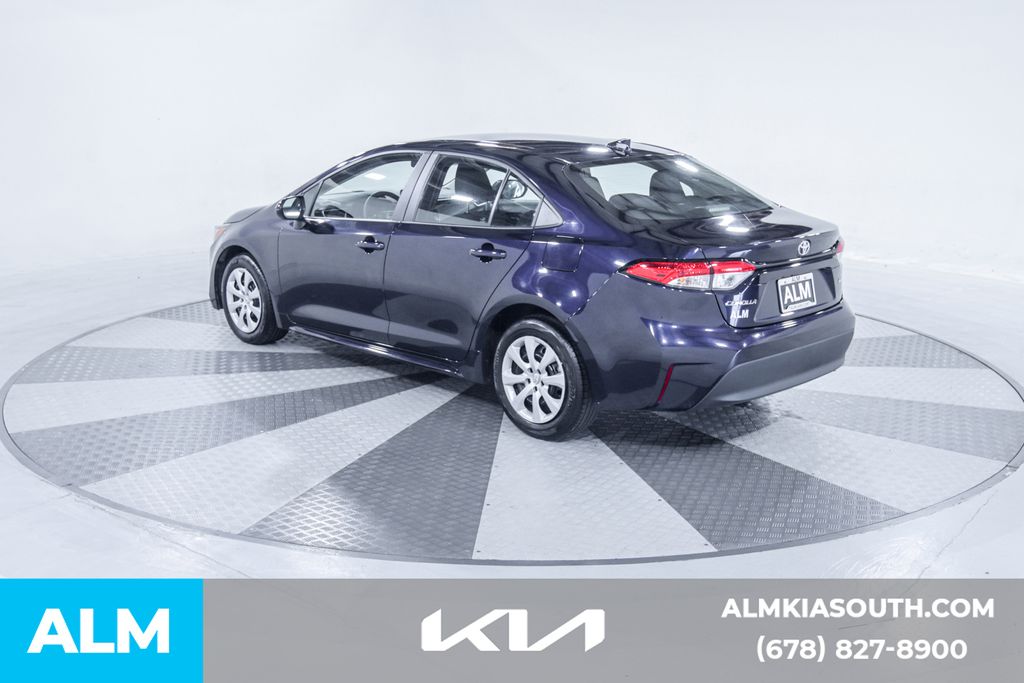 2023 Toyota Corolla LE photo 7