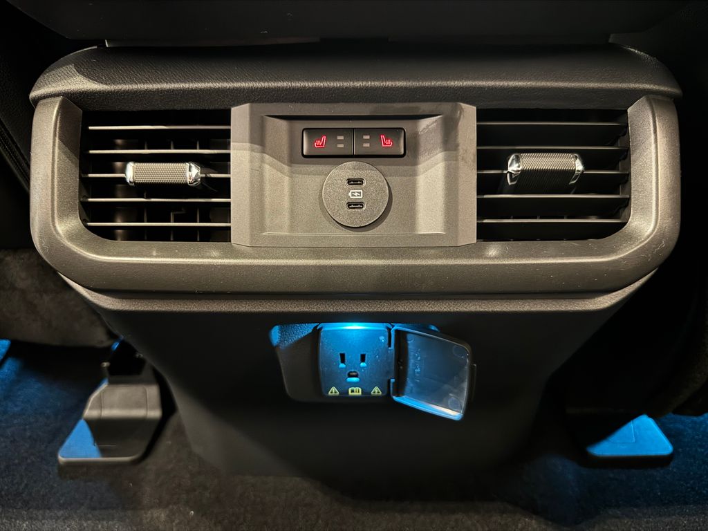 New 2026 Blue Ford Lariat image 28
