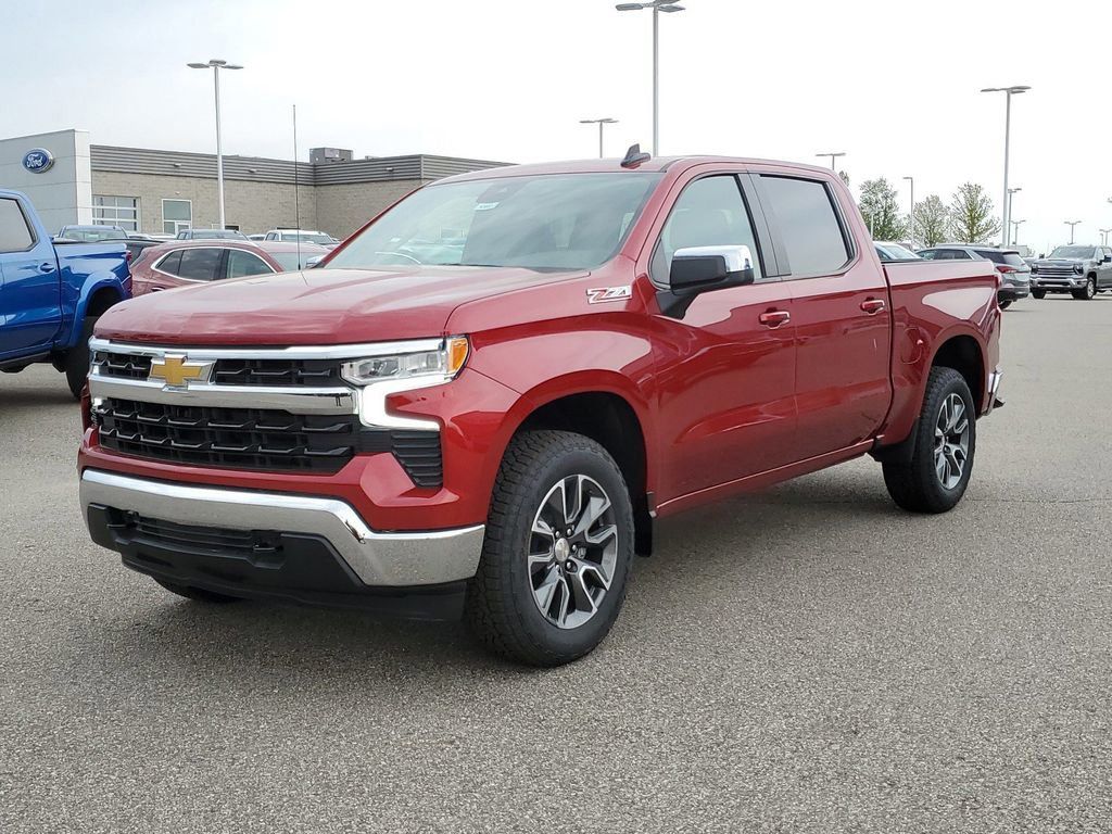 2024 Chevrolet Silverado 1500 LT 2