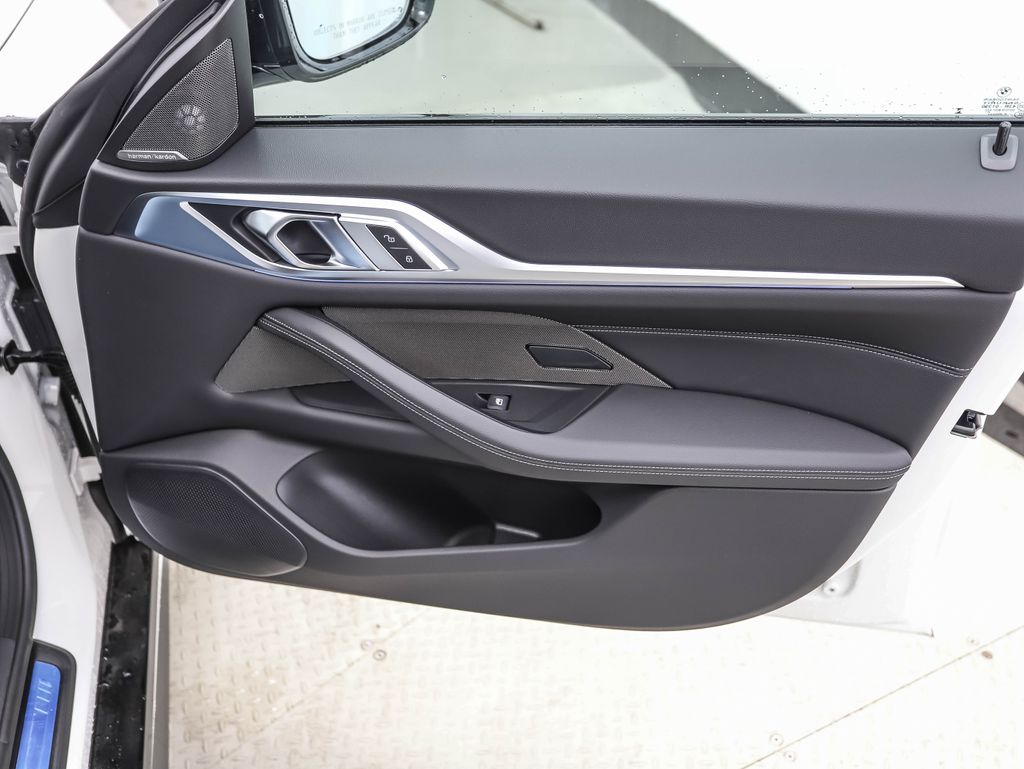 2025 BMW i4 xDrive40 25