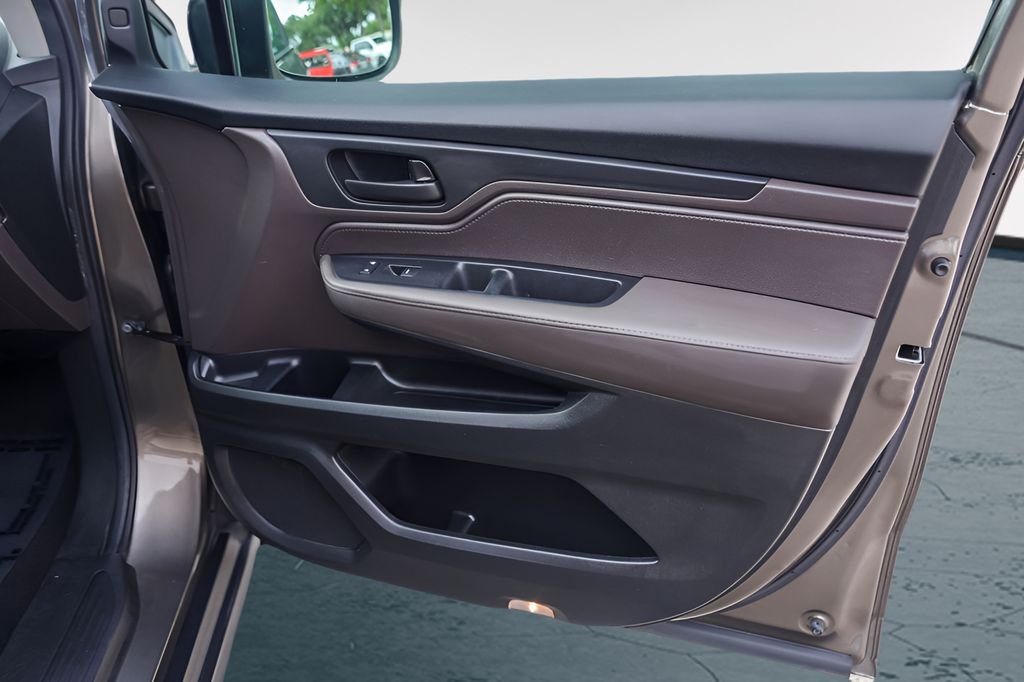 Used Car 2019 Honda Odyssey  Ex-l For Sale Under $20,000 In Austin, Texas