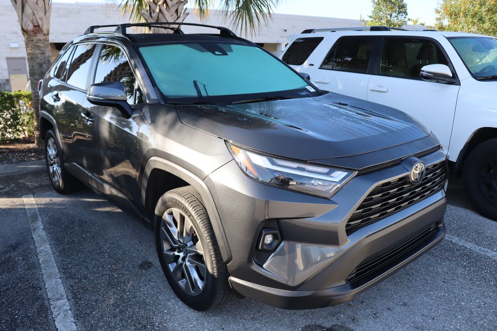 2023 Toyota RAV4 XLE Premium 6