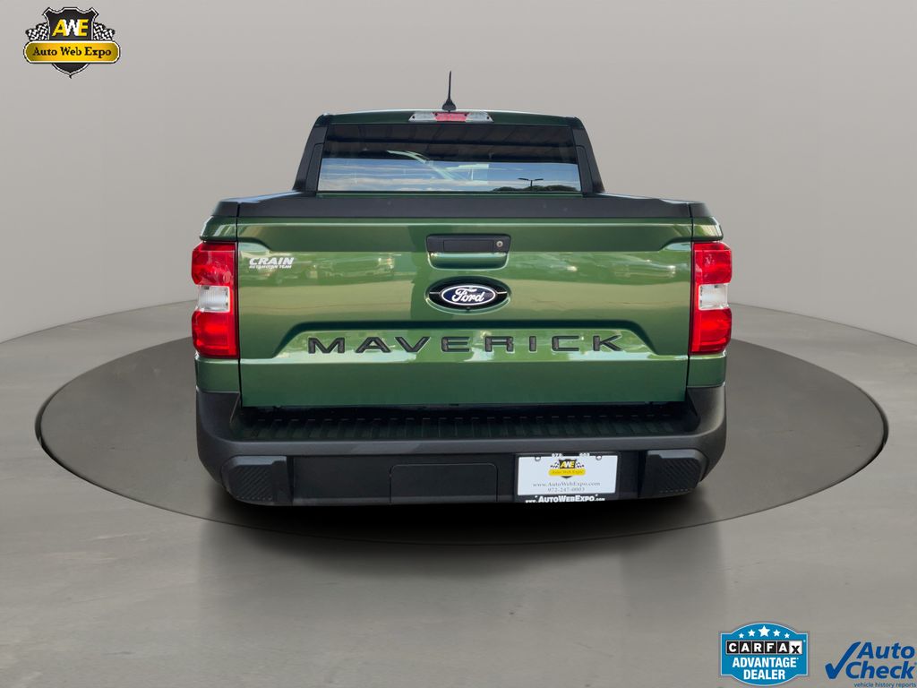 View vehicle photo 6