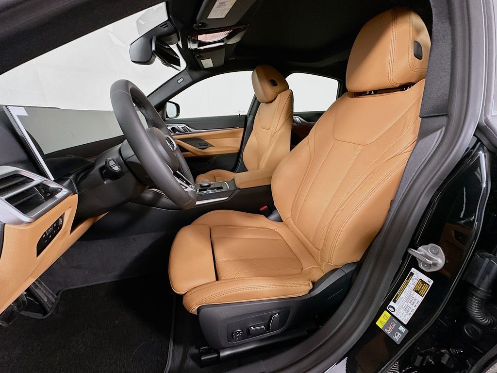 Thumbnail: 2026 BMW i4 - 16